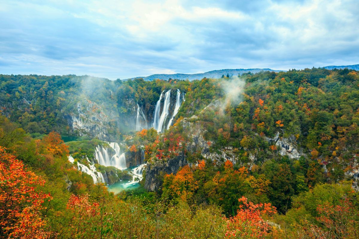 世界上最壮观美丽的二十大瀑布